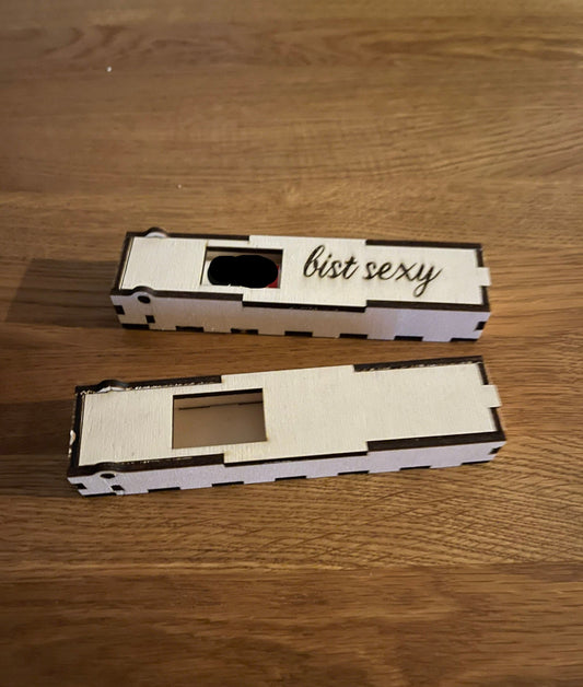 Geschenkbox mit Schokolade (längste Praline)